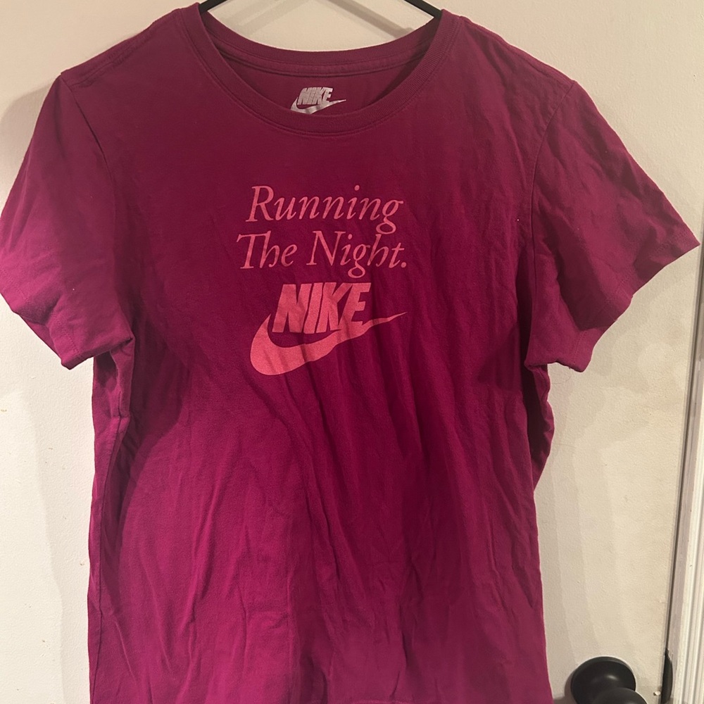 Nike Magenta Slim Fit Tee
